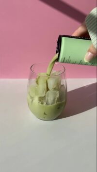 Pop & Bottle Matcha Green Tea Latte – 12 Pack (8 fl oz) - Image 4